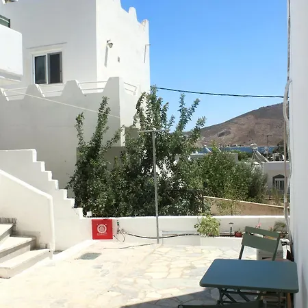 Lyra Tilos Apartman Livádia